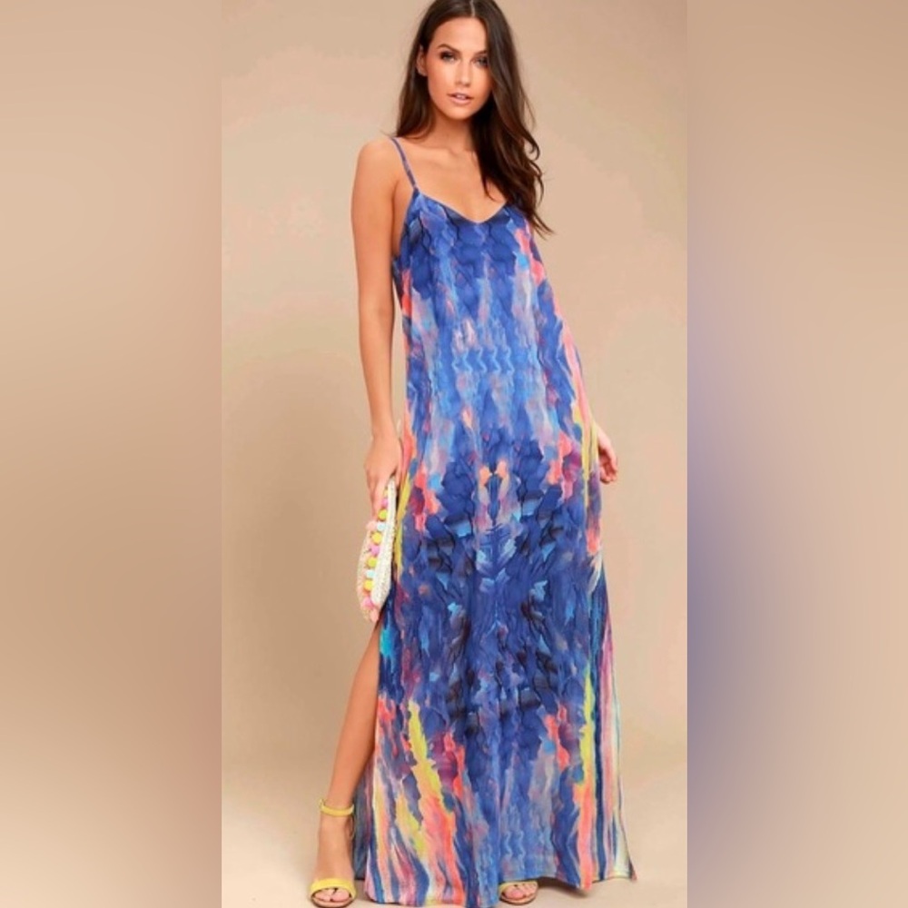 Lulu’s Flowy Flying Watercolors Royal Blue Print Strappy Maxi Dress. ZB8